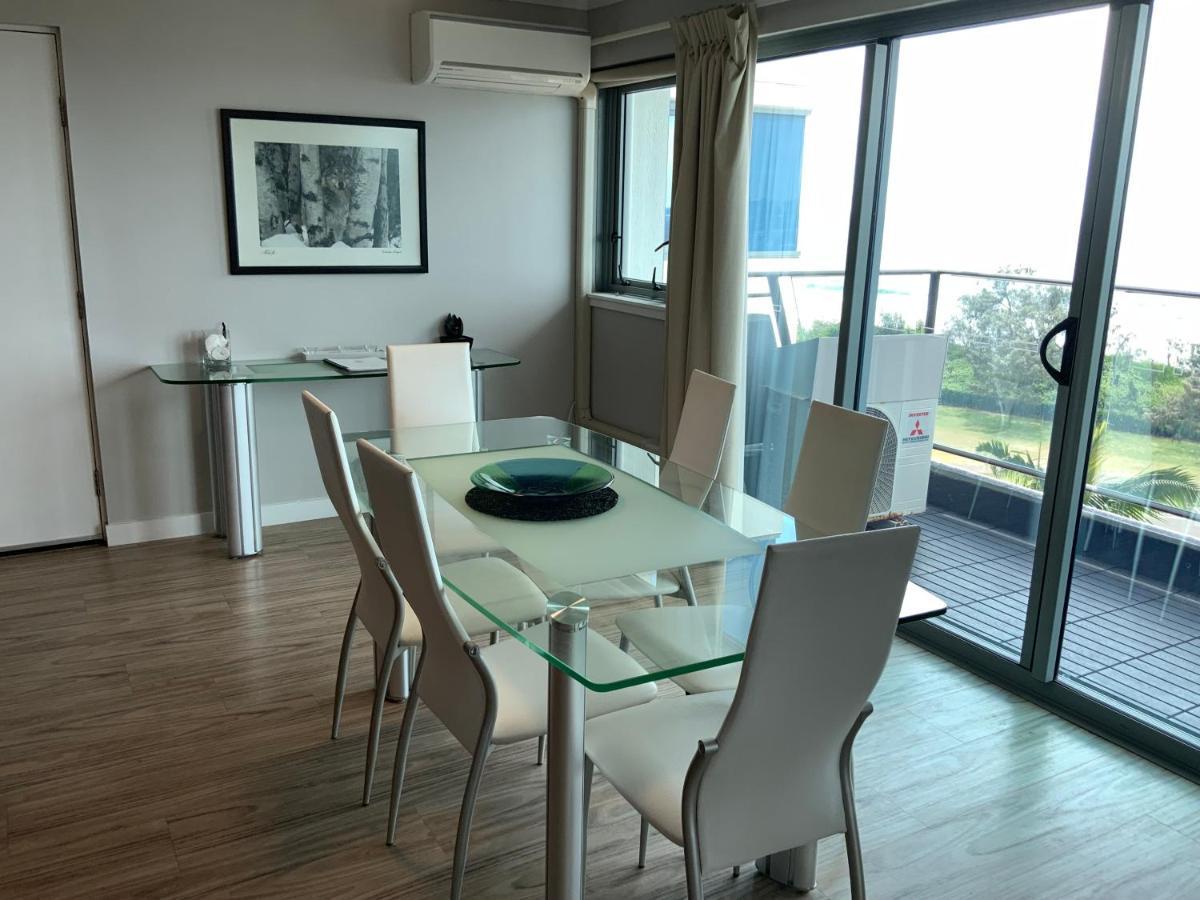 Beachfront Towers Maroochydore Esterno foto